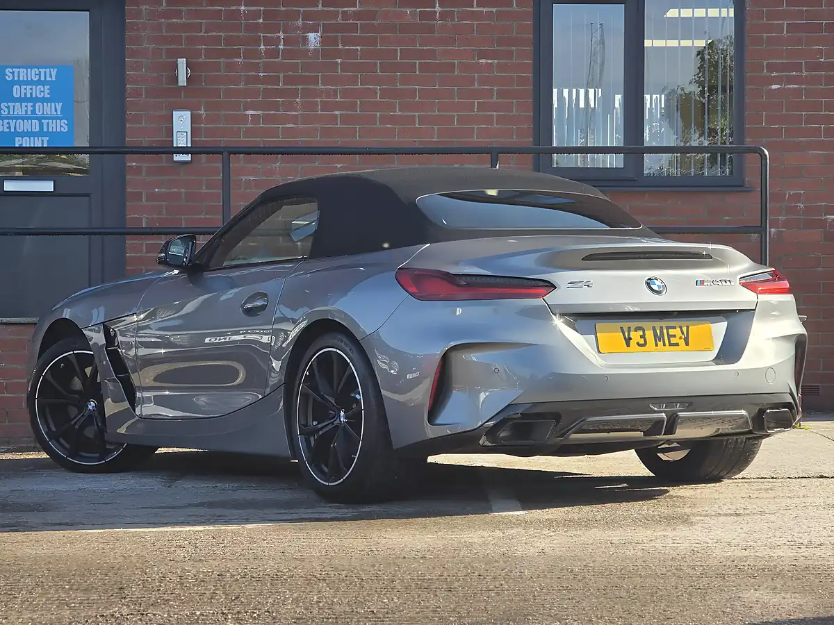 Used 2024 BMW Z4 Convertible Grey - Interior and Exterior details 6