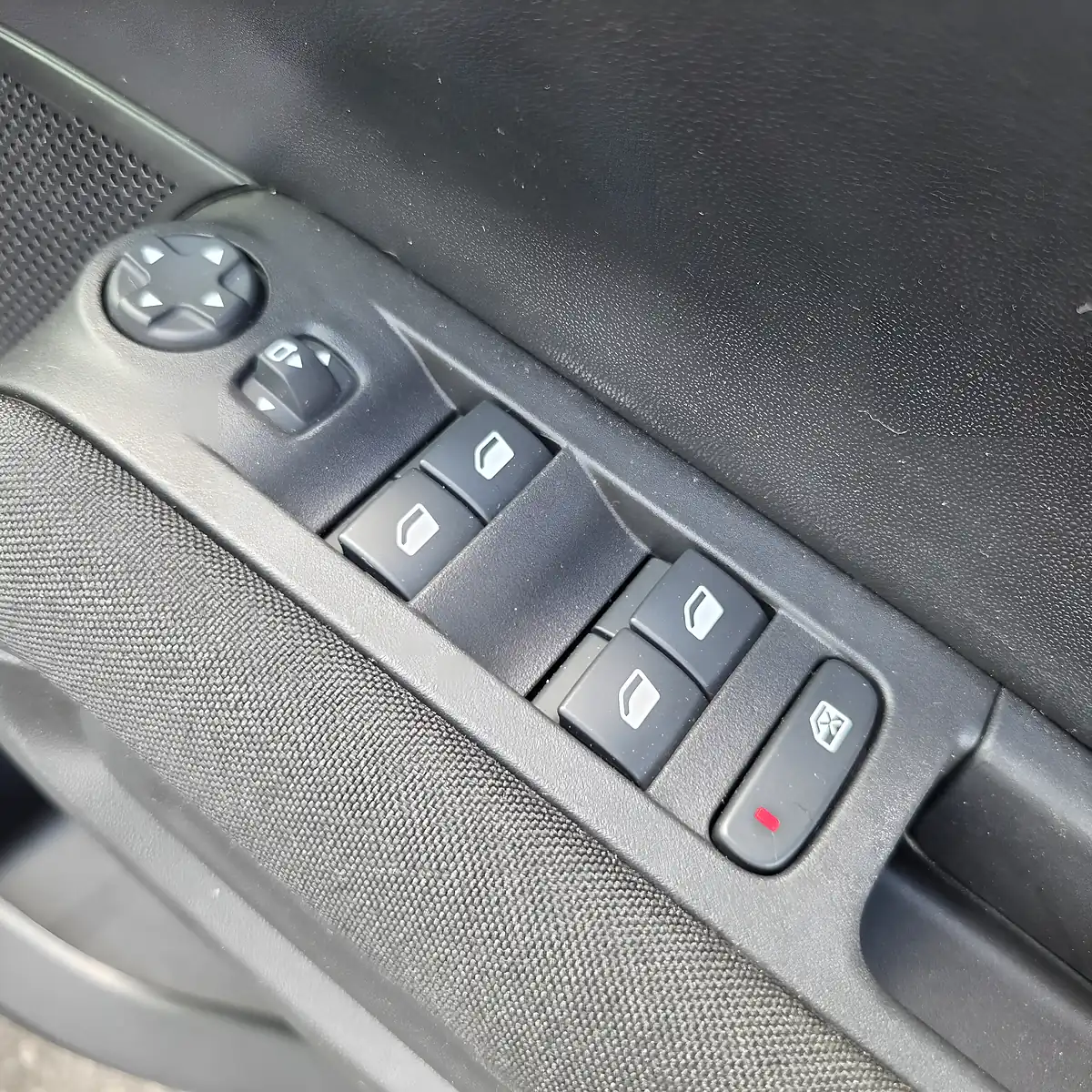 Used 2024 Citroen Aircross Max Edition Arctic White - Interior and Exterior details 15