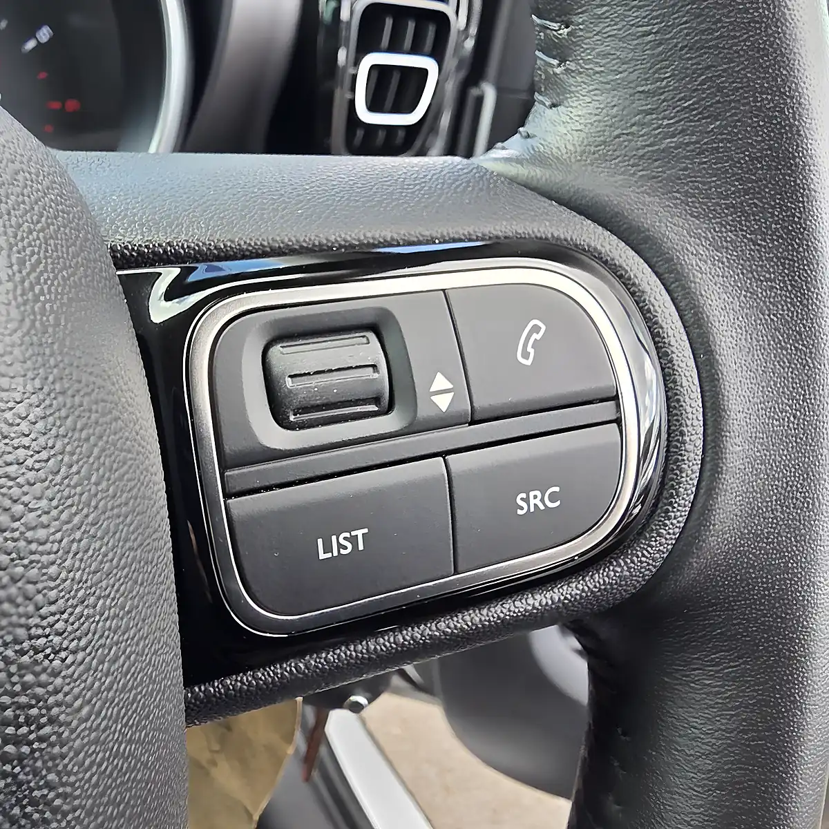 Used 2024 Citroen Aircross Plus Edition Alpine White - Interior and Exterior details 19