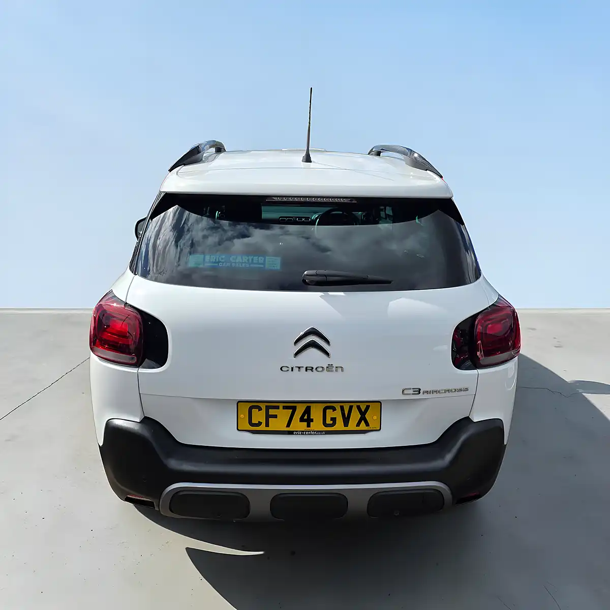 Used 2024 Citroen Aircross Plus Edition Alpine White - Interior and Exterior details 3