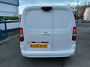 Used 2024 Citroen Berlingo Driver White - Interior and Exterior details 6