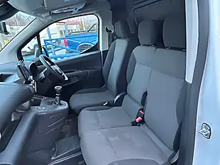 Used 2024 Citroen Berlingo Driver White - Interior and Exterior details 8