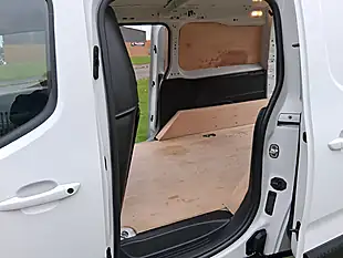 Used 2024 Citroen Berlingo Driver Xl White - Interior and Exterior details 12