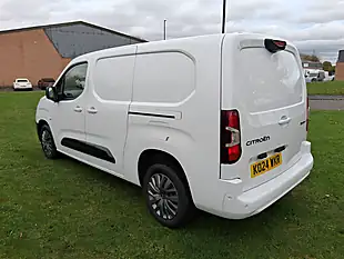 Used 2024 Citroen Berlingo Driver Xl White - Interior and Exterior details 5