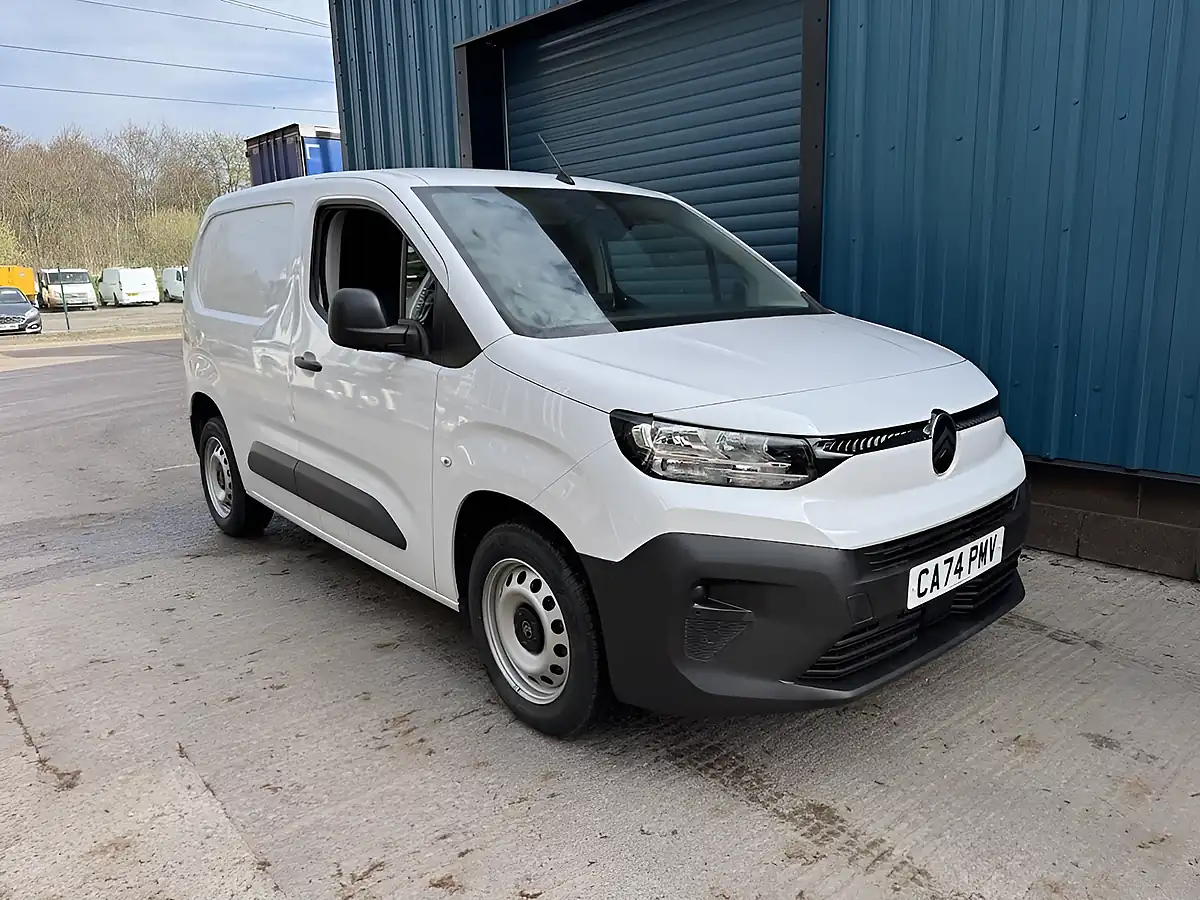 Used 2024 Citroen Berlingo Enterprise Edition M Panel Van White - Front View