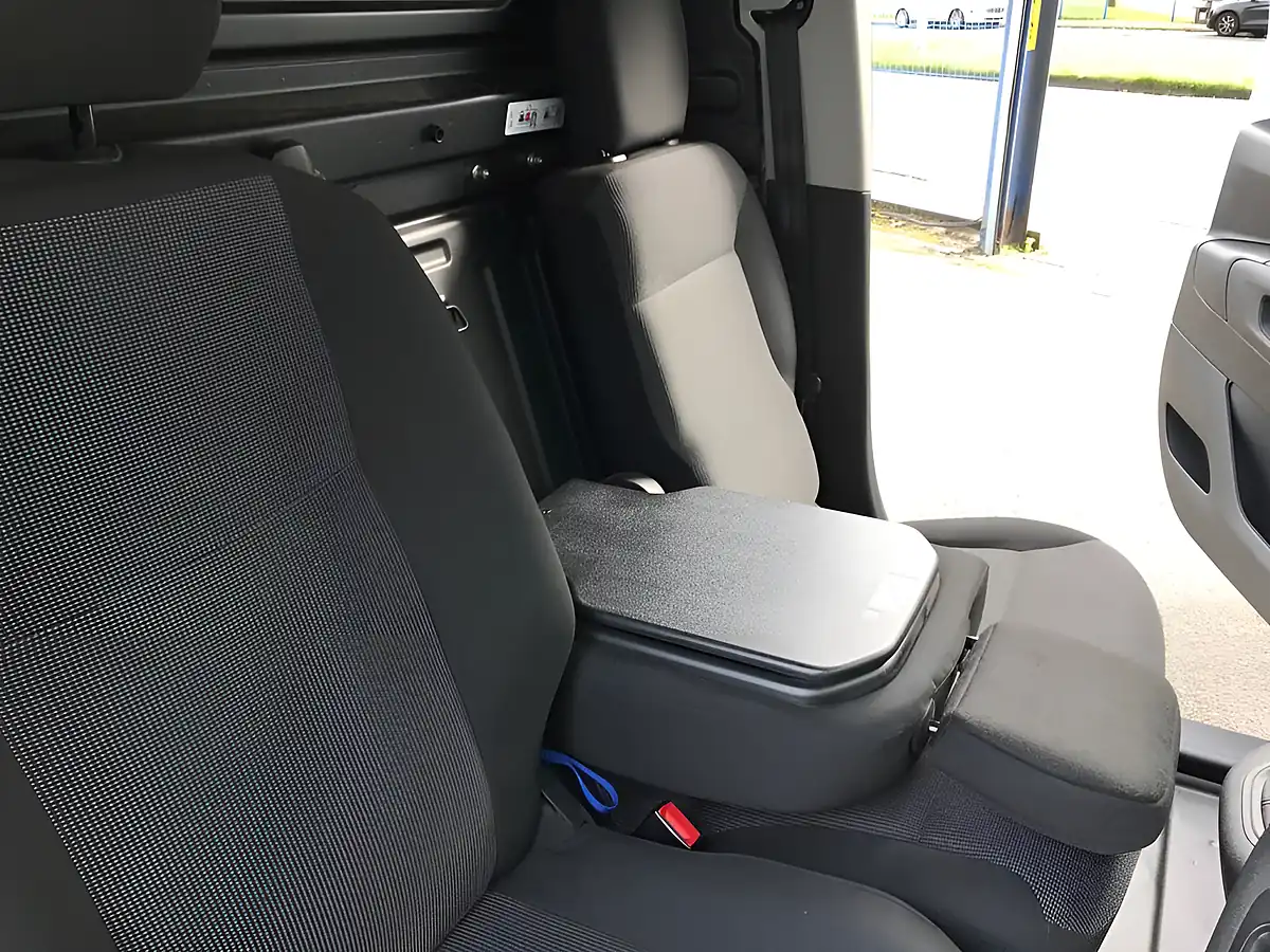 Used 2024 Citroen Berlingo Enterprise Edition M White - Interior and Exterior details 16