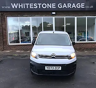 Used 2024 Citroen Berlingo Enterprise Edition M White - Interior and Exterior details 8