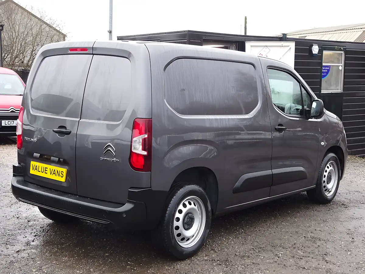 Used 2024 Citroen Berlingo Enterprise L1 1000 Edition M Grey - Interior and Exterior details 10