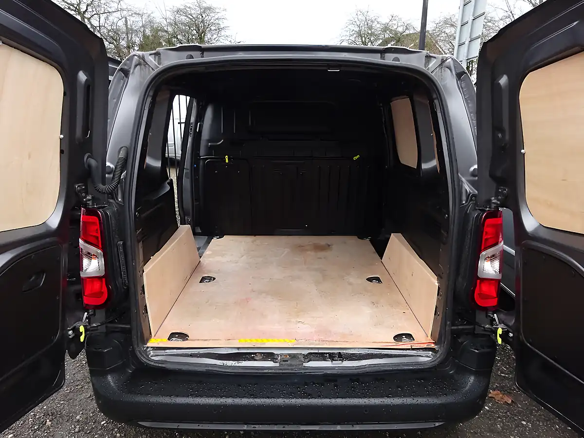 Used 2024 Citroen Berlingo Enterprise L1 1000 Edition M Grey - Interior and Exterior details 13