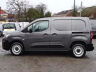 Used 2024 Citroen Berlingo Enterprise L1 1000 Edition M Grey - Interior and Exterior details 9