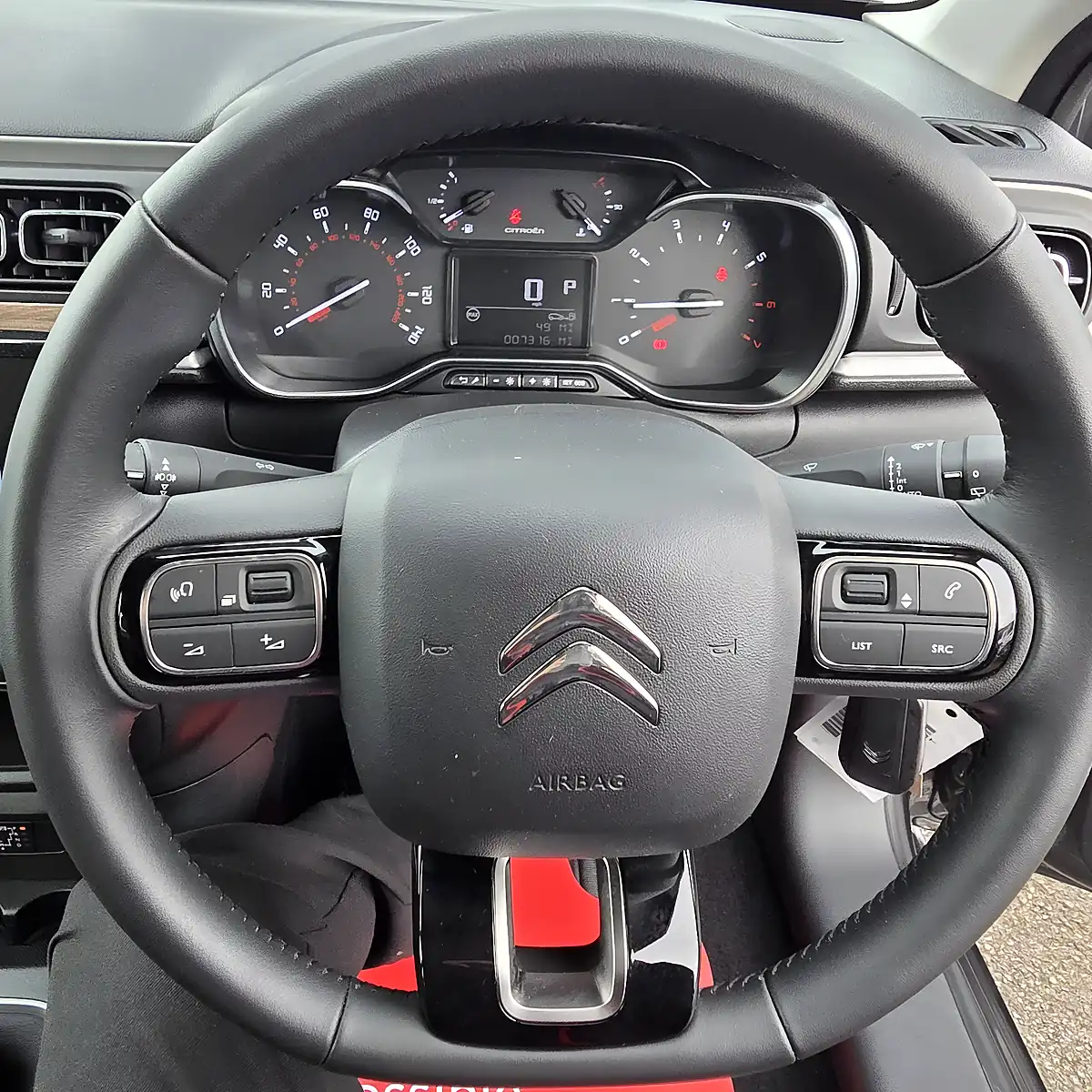 Used 2024 Citroen C3 Max Edition Asteroid Grey - Interior and Exterior details 19
