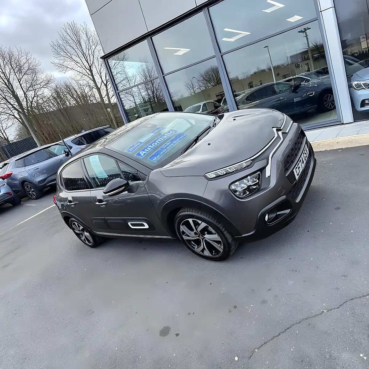 Used 2024 Citroen C3 Max Edition Asteroid Grey - Interior and Exterior details 8
