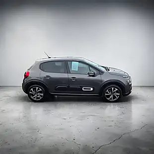 Used 2024 Citroen C3 Max Edition Asteroid Grey - Interior and Exterior details 9