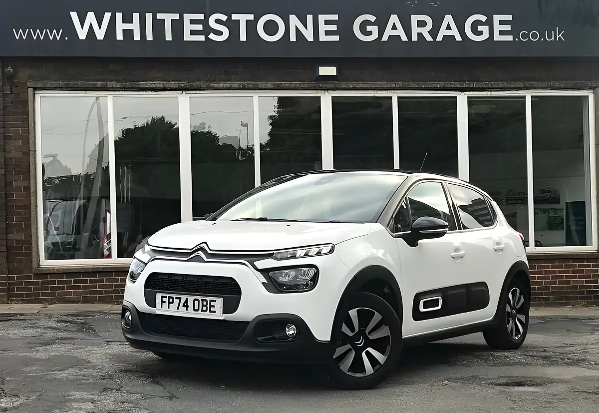 Used 2024 Citroen C3 Plus White - Interior and Exterior details 3