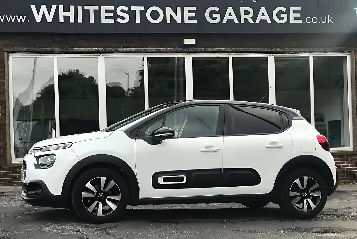 Used 2024 Citroen C3 Plus White - Interior and Exterior details 5