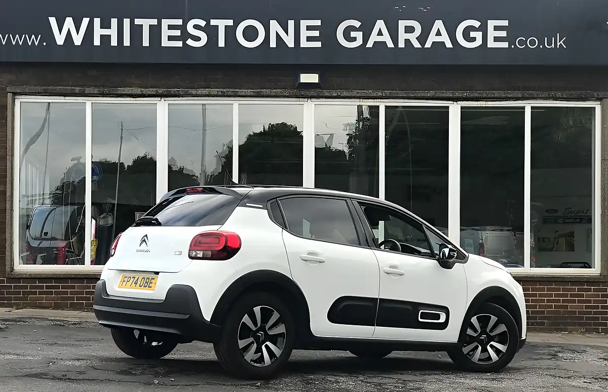 Used 2024 Citroen C3 Plus White - Interior and Exterior details 7