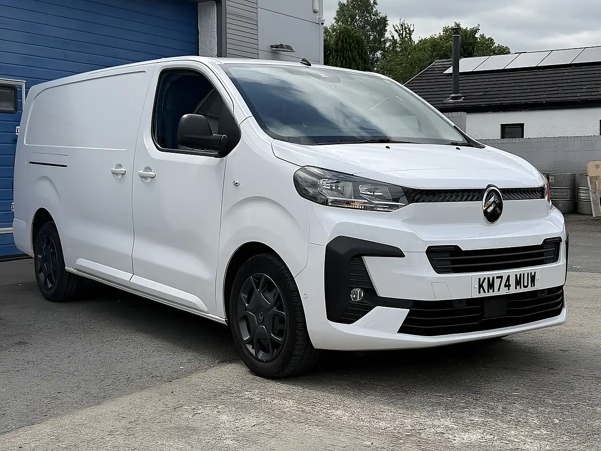 Used 2024 Citroen Dispatch Driver Xl Icy White - Interior and Exterior details 2