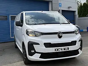 Used 2024 Citroen Dispatch Driver Xl Icy White - Interior and Exterior details 3