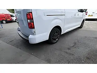 Used 2024 Citroen Dispatch Driver Xl Icy White - Interior and Exterior details 7