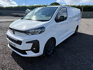 Used 2024 Citroen Dispatch Driver Xl White - Interior and Exterior details 3