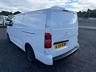 Used 2024 Citroen Dispatch Driver Xl White - Interior and Exterior details 5