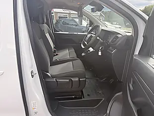 Used 2024 Citroen Dispatch Driver Xl White - Interior and Exterior details 14