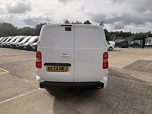 Used 2024 Citroen Dispatch Driver Xl White - Interior and Exterior details 5