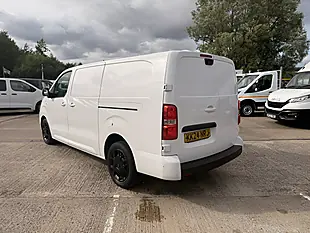 Used 2024 Citroen Dispatch Driver Xl White - Interior and Exterior details 7