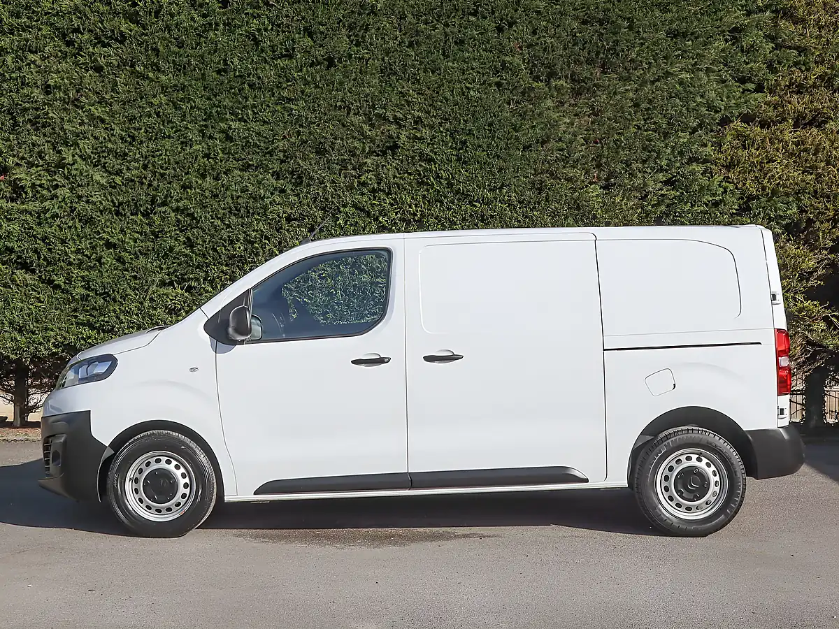 Used 2024 Citroen Dispatch Enterprise - Interior and Exterior details 14