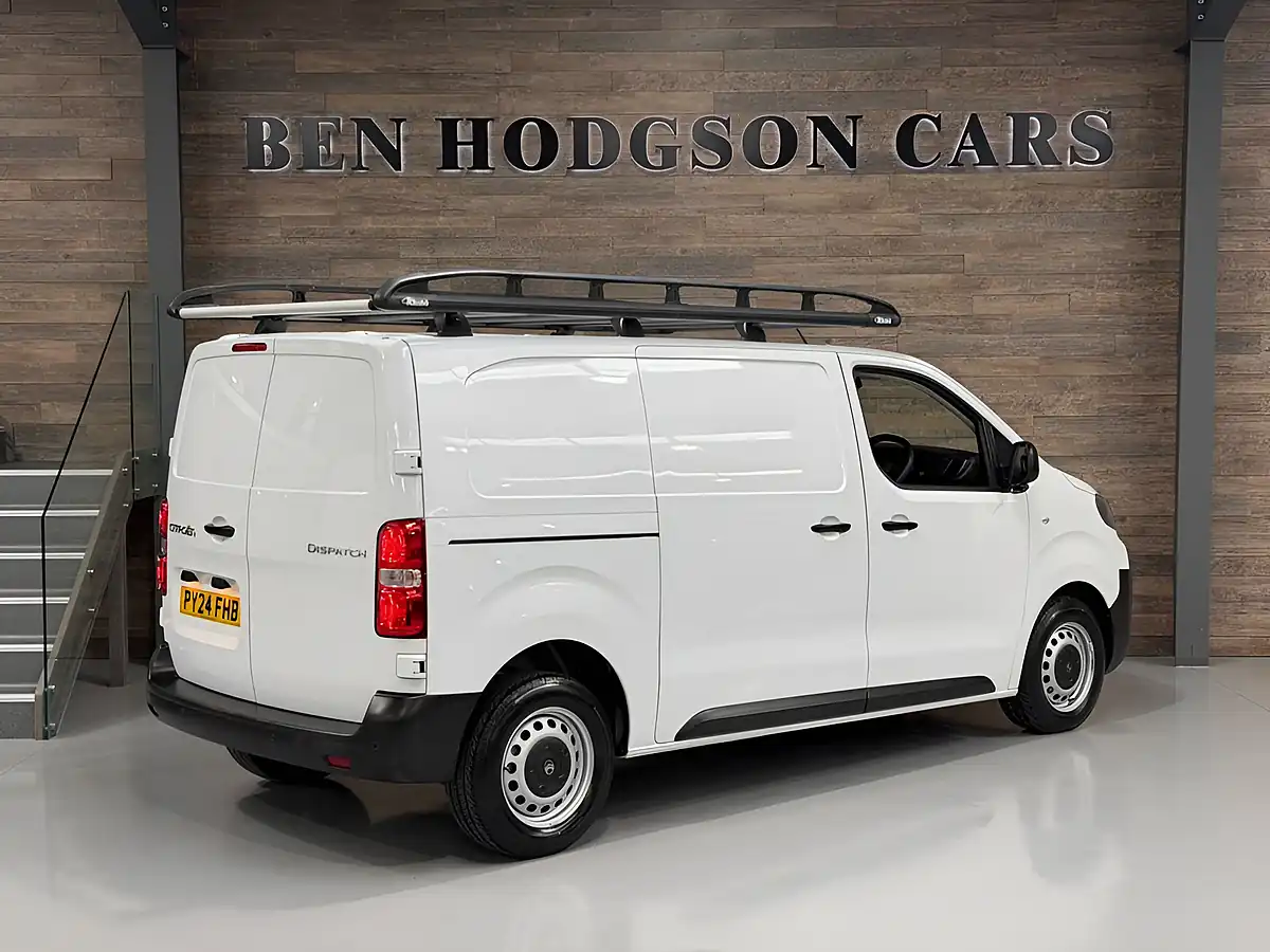 Used 2024 Citroen Dispatch Enterprise M White - Interior and Exterior details 3