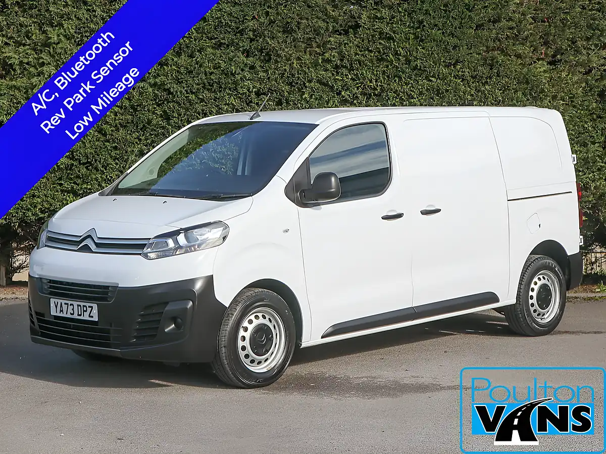 Used 2024 Citroen Dispatch Enterprise White - Front View