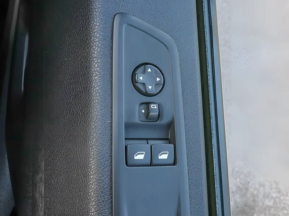 Used 2024 Citroen Dispatch Enterprise White - Interior and Exterior details 13
