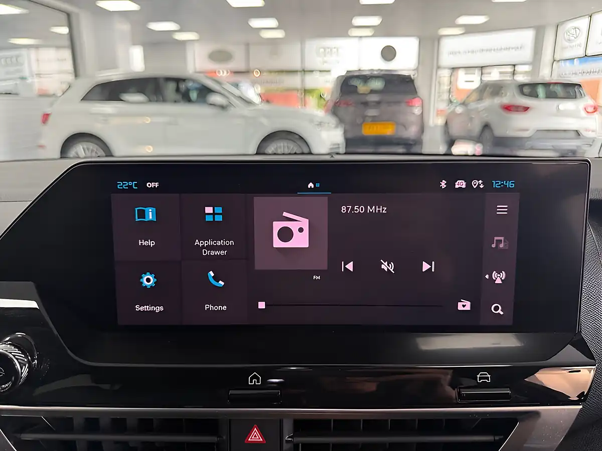 Used 2024 Citroen E-C4 X Max Blue - Interior and Exterior details 18