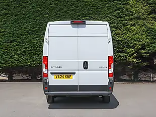 Used 2024 Citroen Relay 35 Enterprise Icy White - Interior and Exterior details 6