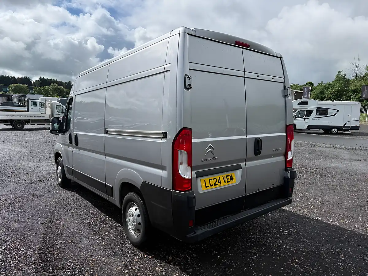 Used 2024 Citroen Relay Enterprise Edition Grey - Interior and Exterior details 5