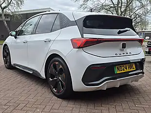 Used 2024 Cupra Born E-Boost V2 Glacial White - Interior and Exterior details 5