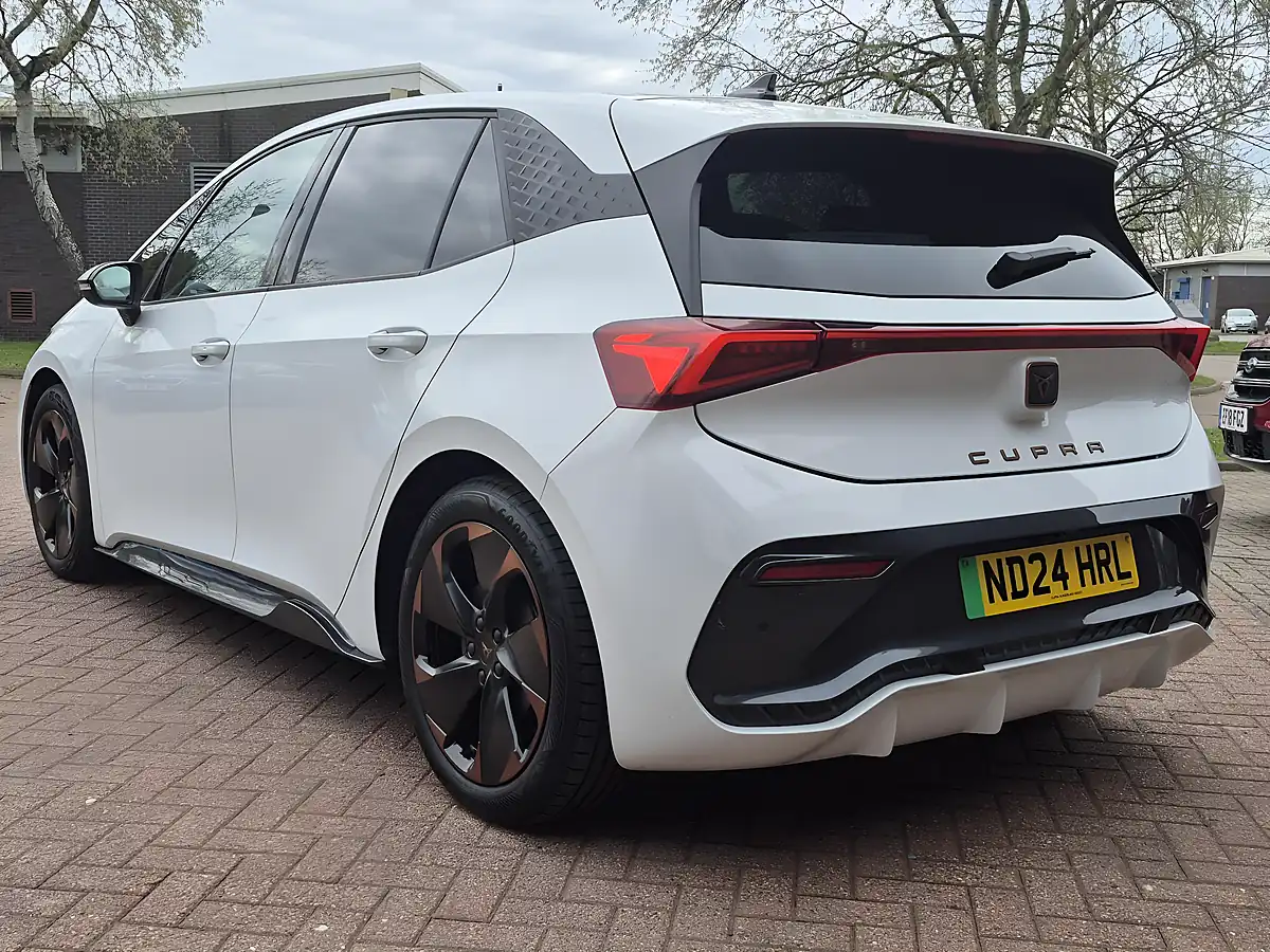 Used 2024 Cupra Born E-Boost V2 Glacial White - Interior and Exterior details 5