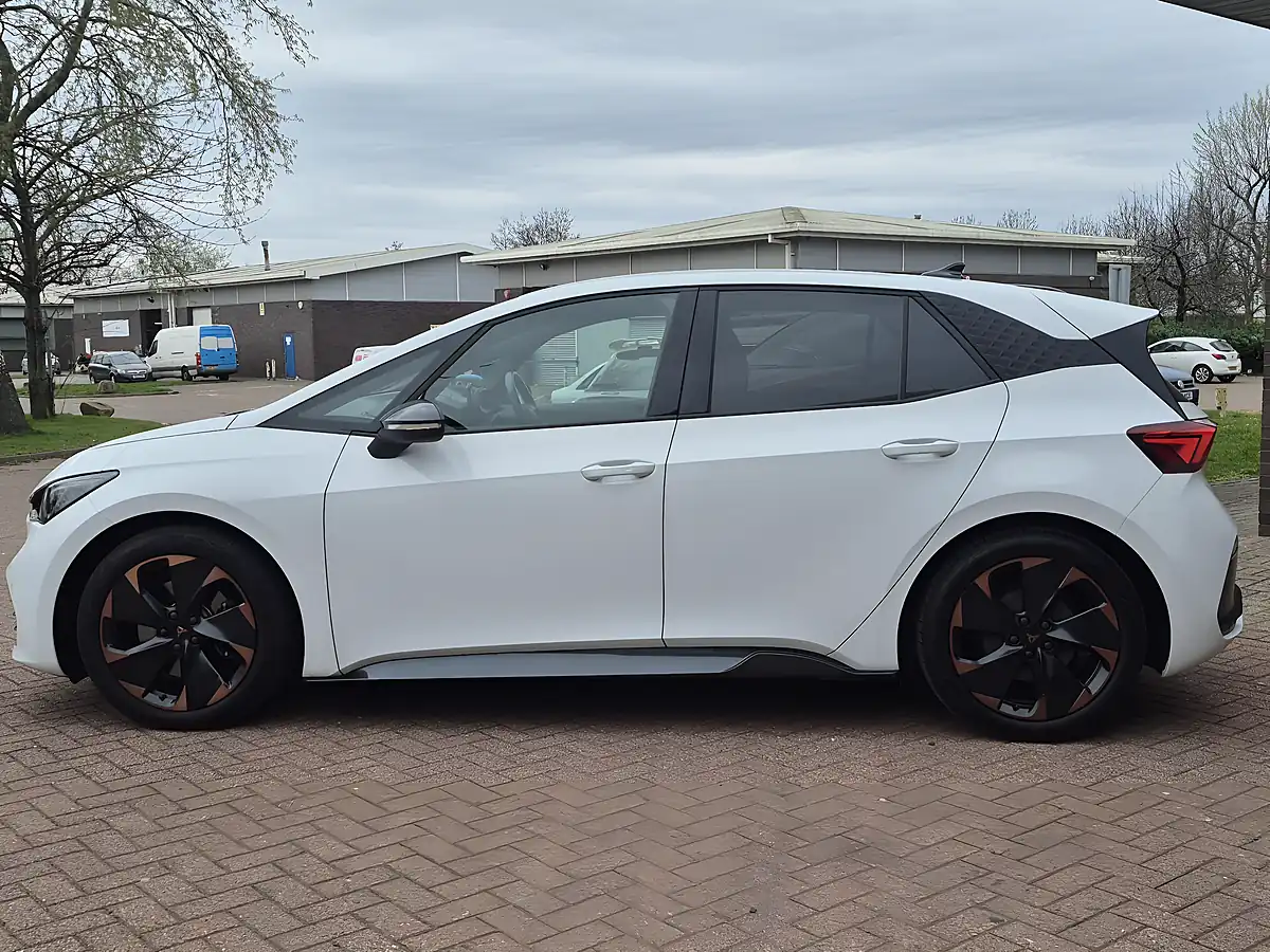 Used 2024 Cupra Born E-Boost V2 Glacial White - Interior and Exterior details 6