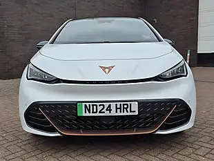 Used 2024 Cupra Born E-Boost V2 Glacial White - Interior and Exterior details 9