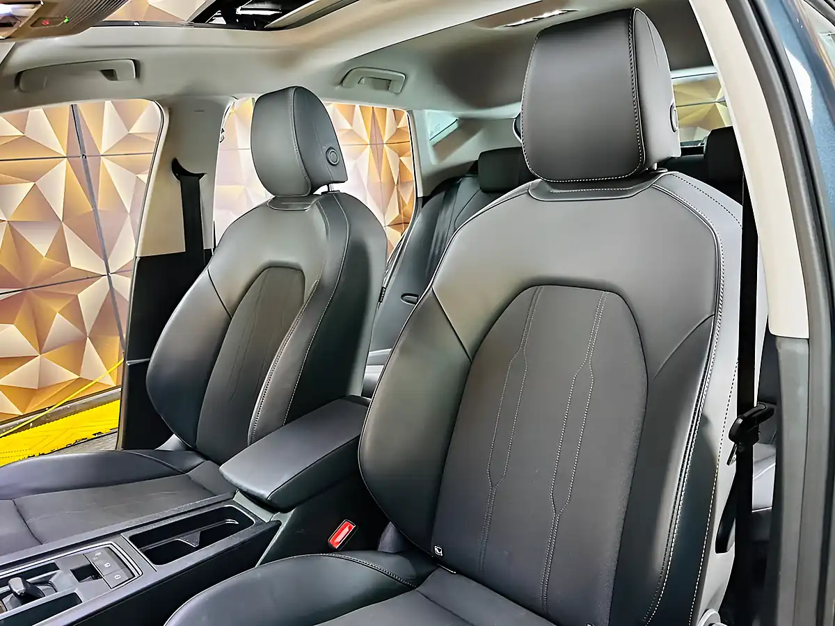 Used 2024 Cupra Leon V1 Design Edition Magnetic Tech Grey - Interior and Exterior details 12