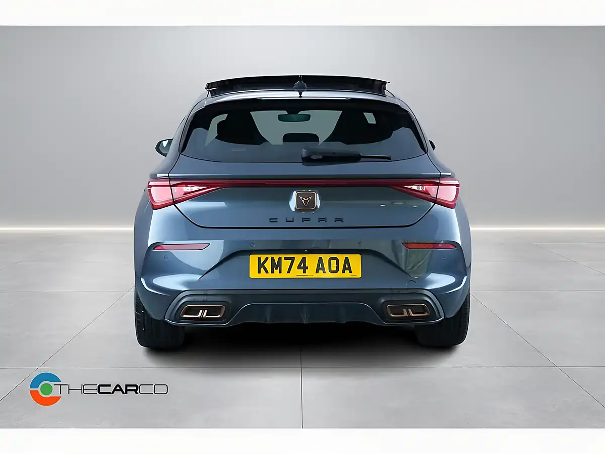 Used 2024 Cupra Leon Vz2 Design Edition Grey - Interior and Exterior details 4