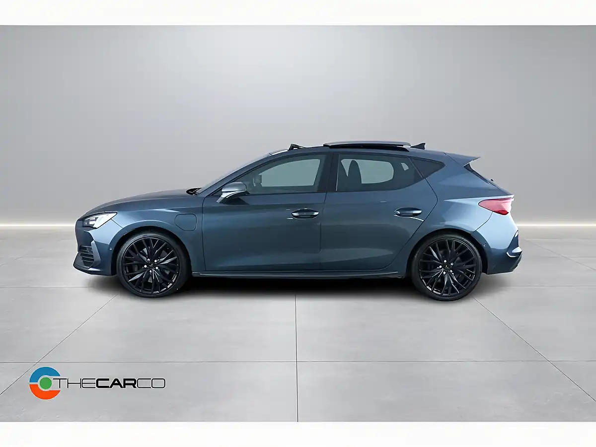 Used 2024 Cupra Leon Vz2 Design Edition Grey - Interior and Exterior details 7