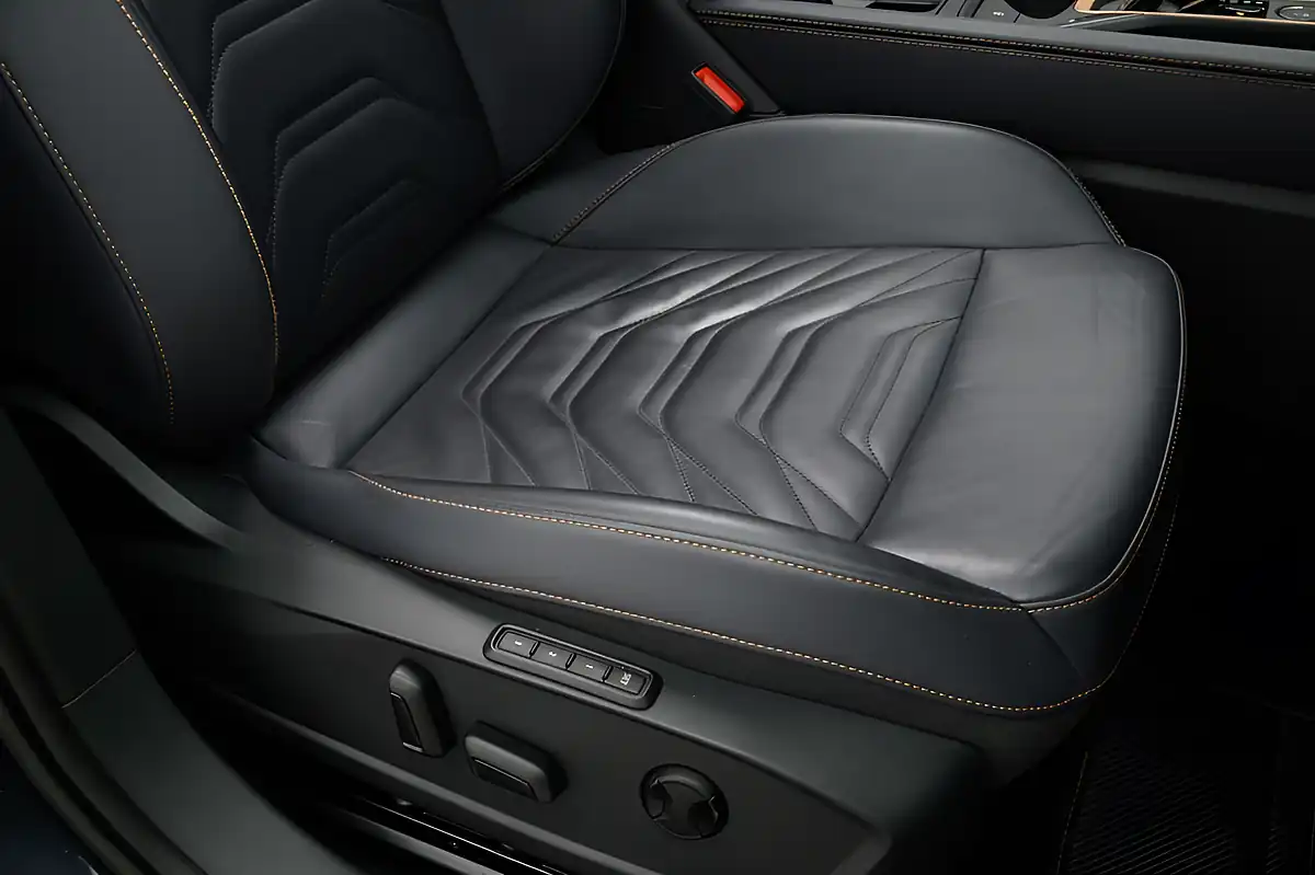 Used 2024 Cupra Leon Vz2 Grey - Interior and Exterior details 11