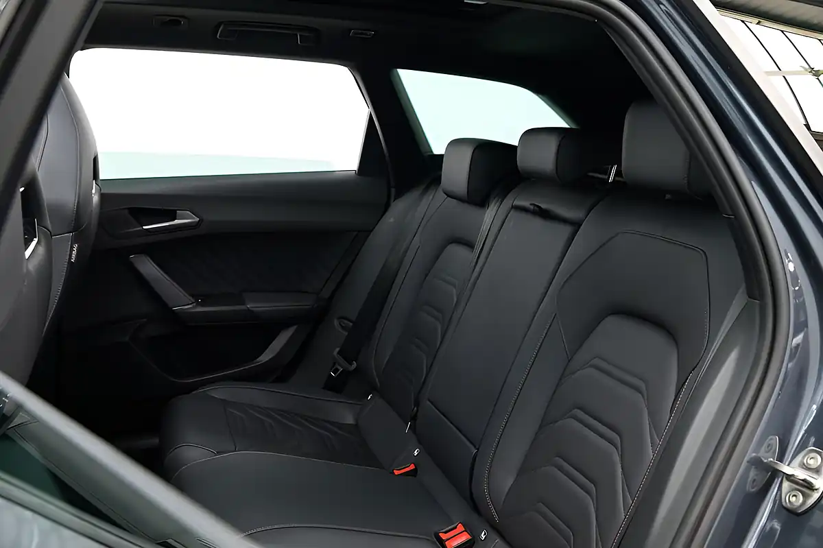 Used 2024 Cupra Leon Vz2 Grey - Interior and Exterior details 13