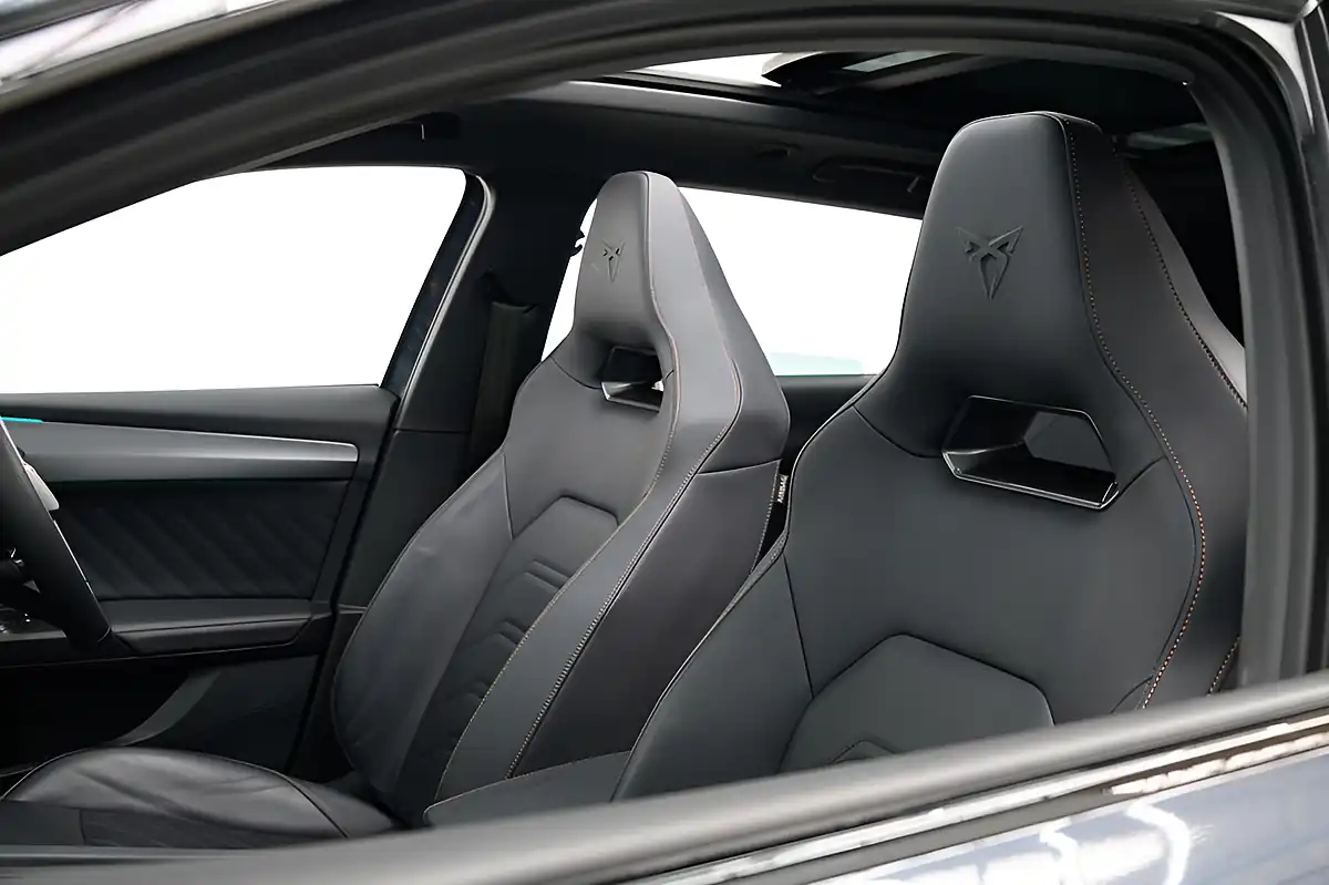 Used 2024 Cupra Leon Vz2 Grey - Interior and Exterior details 14