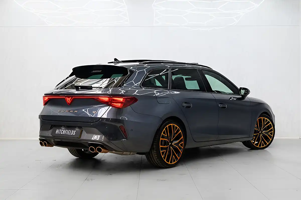 Used 2024 Cupra Leon Vz2 Grey - Interior and Exterior details 5