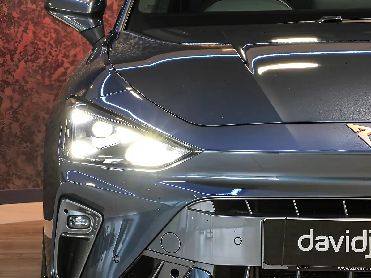 Used 2024 Cupra Leon VZ2 Grey - Interior and Exterior details 10