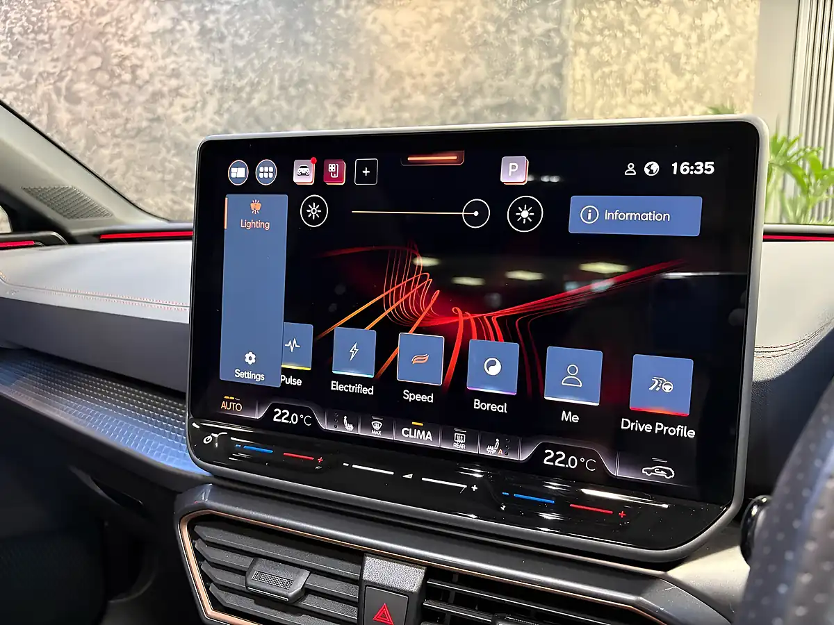 Used 2024 Cupra Leon VZ2 Grey - Interior and Exterior details 15