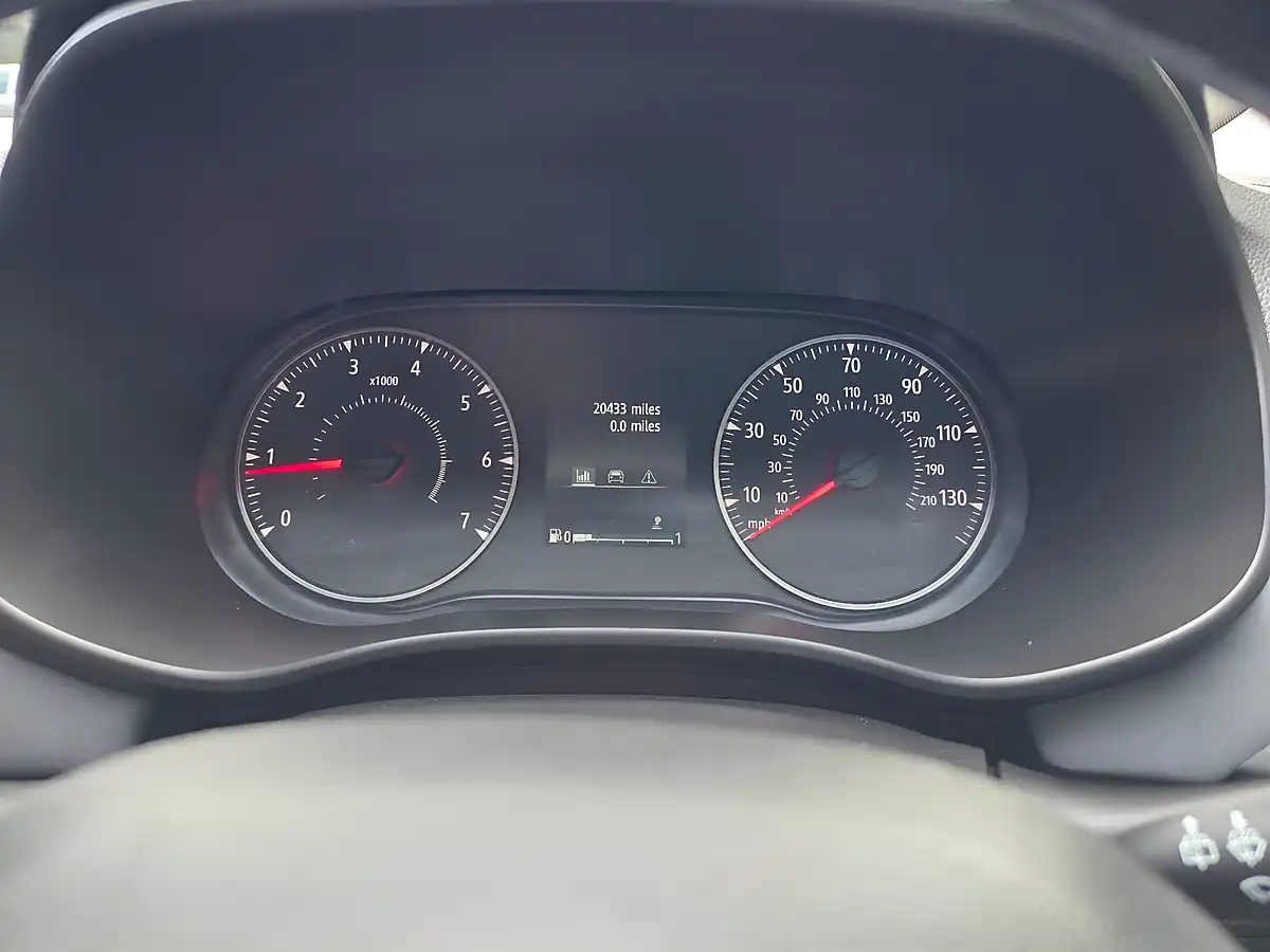 Used 2024 Dacia Jogger Extreme Brown - Interior and Exterior details 17