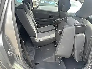 Used 2024 Dacia Jogger Extreme Shadow Grey - Interior and Exterior details 20